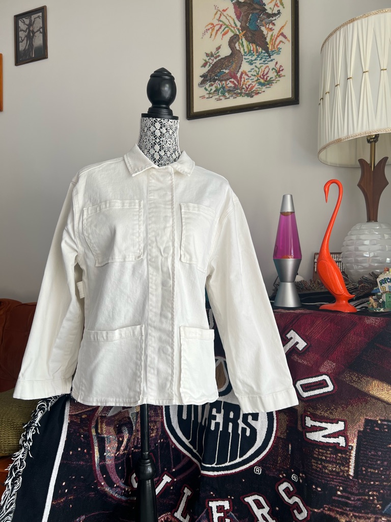 Women's White Utility Jacket With Patch Pockets